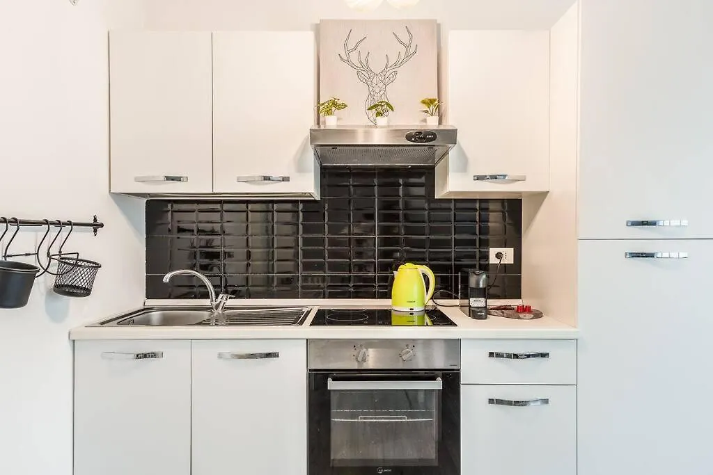 2 Minutes From Central Station-Exclusive Open Space Milan Italy