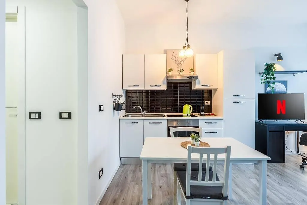 2 Minutes From Central Station-Exclusive Open Space Milan 0*,
