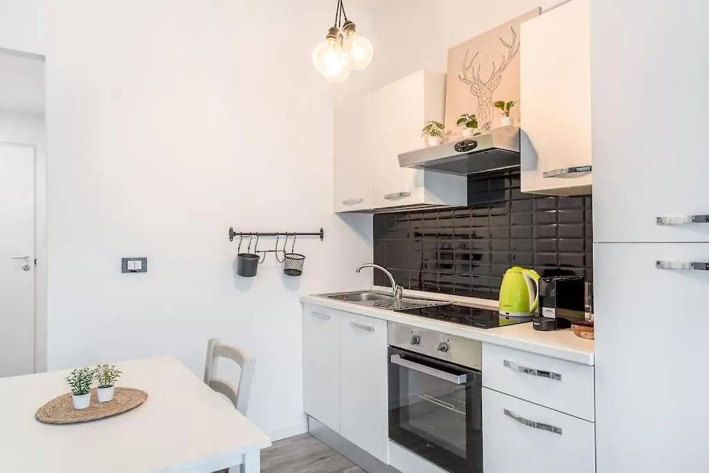 2 Minutes From Central Station-Exclusive Open Space Μιλάνο Διαμέρισμα